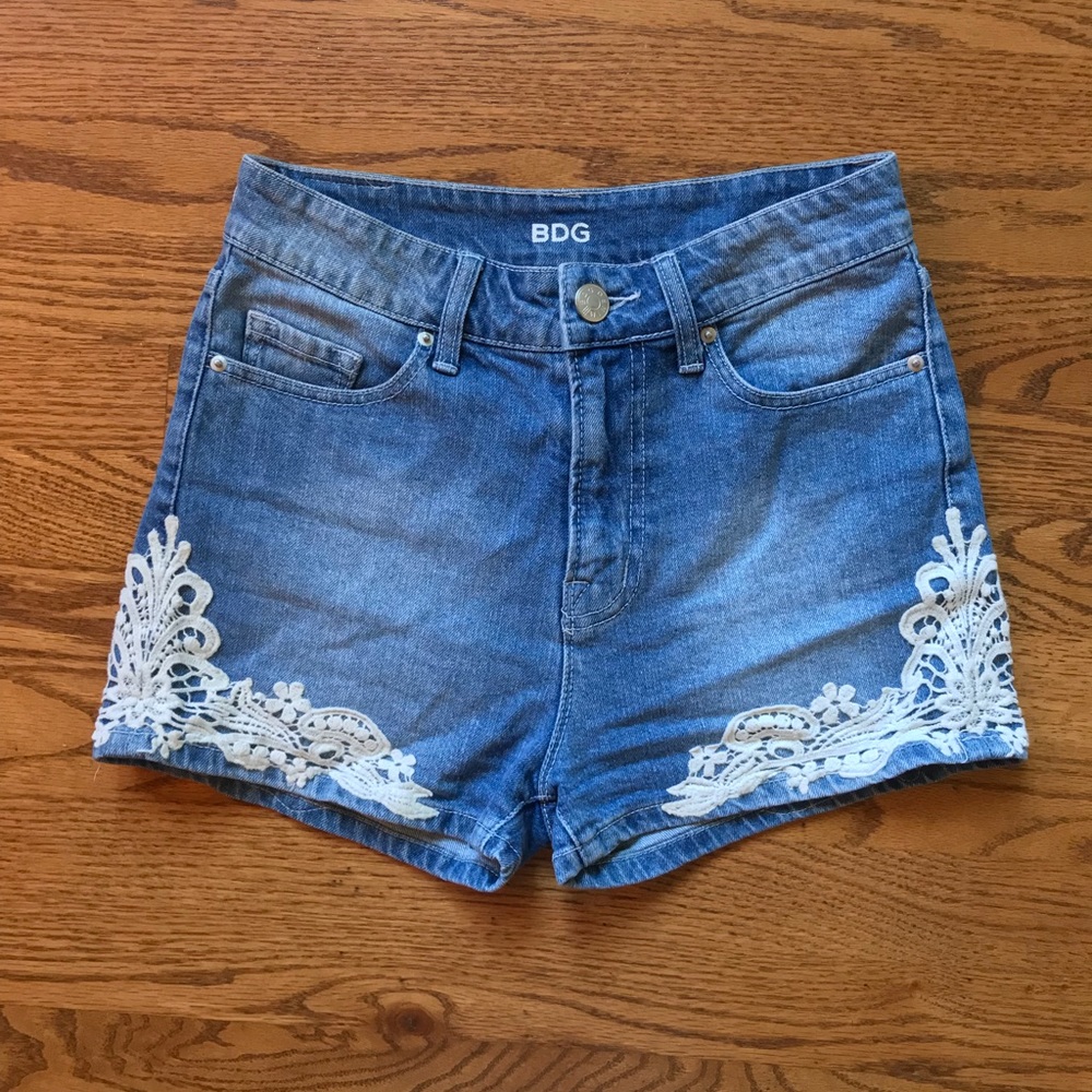 BDG UO Lace Trim Denim Shorts